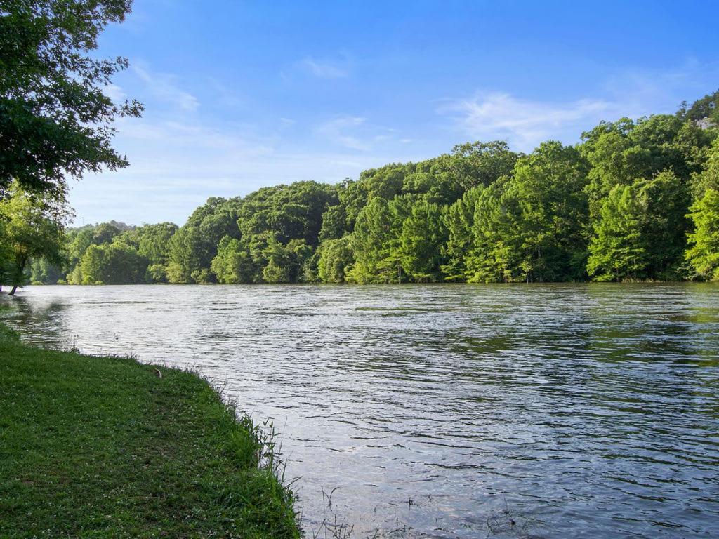 Large Luxury 2Br Cabin W Hot Tub Double Trouble Was Designed For Fun Comfort And Memories Minutes From Buzzling Hochatown And Beautiful Beaver Bend State Park Брокен-Боу Экстерьер фото