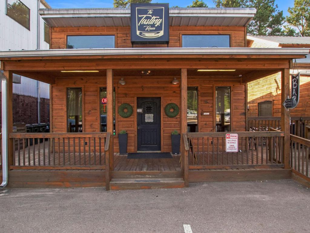Large Luxury 2Br Cabin W Hot Tub Double Trouble Was Designed For Fun Comfort And Memories Minutes From Buzzling Hochatown And Beautiful Beaver Bend State Park Брокен-Боу Экстерьер фото